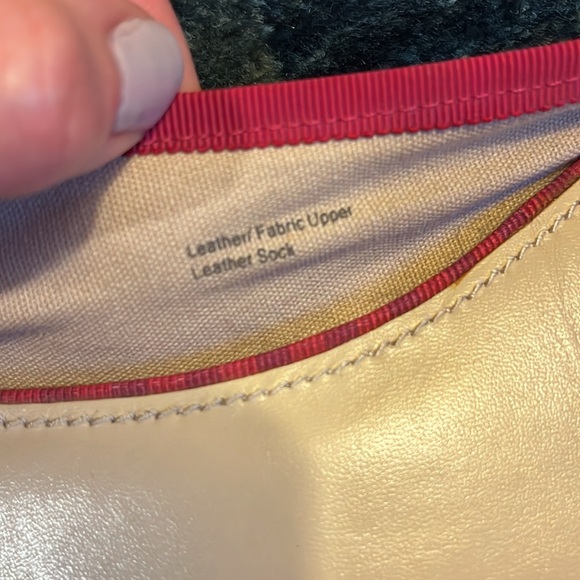 Saks Fifth Ave shoe brand hot pink flats - Picture 8 of 9